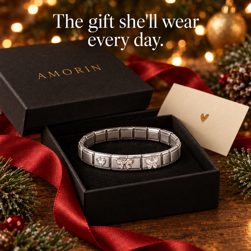 Charm bracelet in an Amorin gift box for Christmas